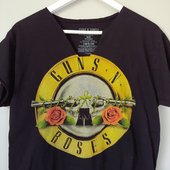 2017 Guns N' Roses Official Bullet Logo Short Sleeve T-Shirt Size Medium - Picture 3 of 13